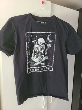 Hot Topic Black Tee with White Skeleton Tarot Graphic